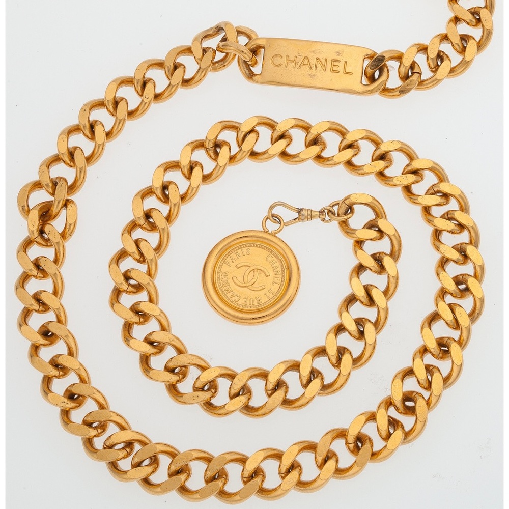 CHANEL Gold Chain Vintage Medallion Belt Necklace
